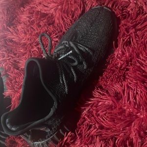 Yeezy reflective  men’s size 8